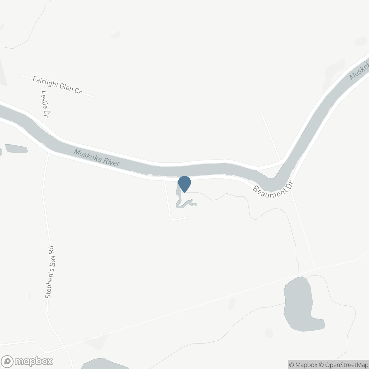 466 BEAUMONT DRIVE, Bracebridge, Ontario P1L 1X2